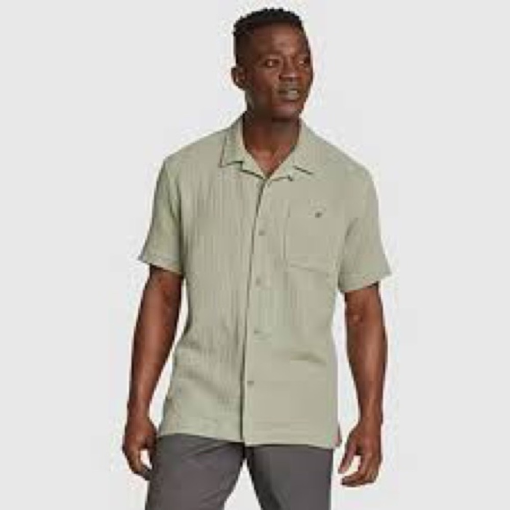 Eddie Bauer Green Casual Button Down Shirt